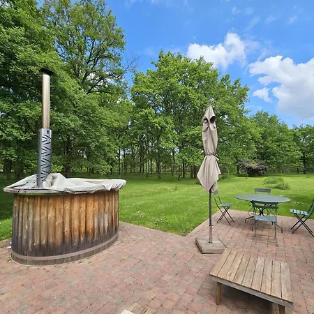 Champetre Avec Bain Nordique Et Terrasse Privative - Fr-1-491-441 *